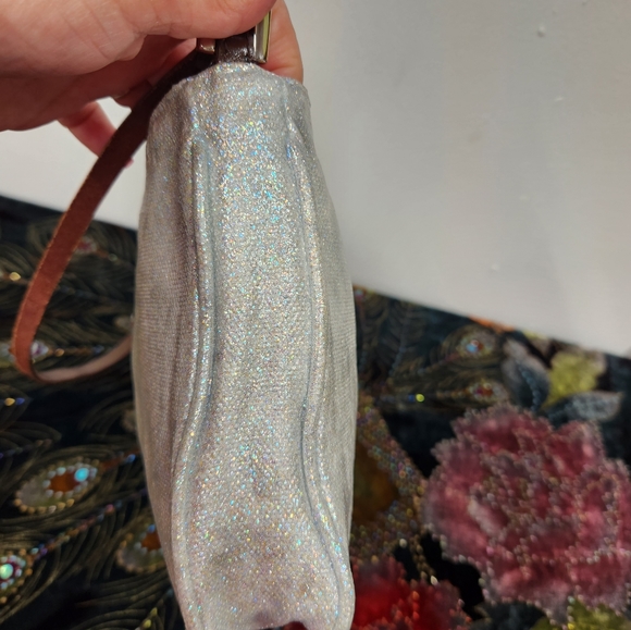 Fendi Bag - Picture 6 of 15